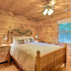 Отель Charming Mtn Cabin 2 Mi From Downtown Boone!, фото 3