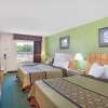 Отель Days Inn by Wyndham Greeneville, фото 12
