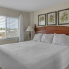 Отель Great Location - Seagrove Beach - Heated Pool - Seasonal Beach Chairs, фото 33