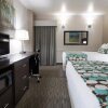 Отель University Inn & Conference Center, фото 5