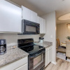 Отель Full Condo w/ Pool & Gym, Sleeps 4, фото 30