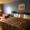 Отель Econo Lodge Inn & Suites, фото 3
