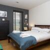 Отель 1 Bedroom East London Balcony Flat, фото 5