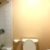 Отель Quiet Room Around York University Subway, фото 9