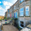 Отель South Queensferry Much to Admire at The Shore Apartment, фото 16