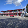 Отель The Barrie Motel, фото 1