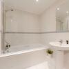 Отель Roomspace Apartments -Royal Swan Quarter, фото 5