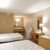 Отель Canadas Best Value Inn and Suites Fernie в Ферни