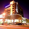 Отель Dongxing Donghai Hotel, фото 1
