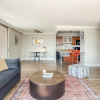 Отель Cozysuites 800 Tower 1BR w sky Pool gym 10, фото 9