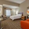 Отель Hawthorn Suites by Wyndham Fargo, фото 10