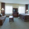 Отель Staybridge Suites Tallahassee I-10 East, фото 33