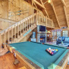 Отель Bear Cave Haus  2 Bedroom Home with Hot Tub, фото 7