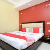 Отель OYO 27747 Hotel K B Residency, фото 4