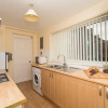 Отель Lovely and Comfortable 3 Bed Flat, Tamworth, фото 13