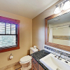 Отель New Listing! Modern Mountain W/ Hot Tub 4 Bedroom Cottage, фото 5