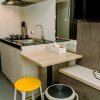 Отель Minimalist And Comfy Studio At Bintaro Icon Apartment, фото 6