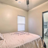 Отель Spacious El Paso Apt, 6 Mi to Downtown!, фото 5