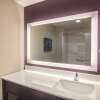 Отель La Quinta Inn & Suites by Wyndham Dallas Northeast-Arboretum, фото 22