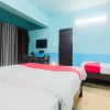 Отель Oyo 24478 Mid City Guest House, фото 15