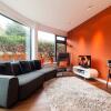 Отель Design 1bd/1bath in Heart of Camden, фото 4