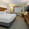 Отель Holiday Inn Express Rochester NE- Irondequoit, an IHG Hotel, фото 4