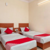 Отель OYO 22105 Hotel Half Moon Inn, фото 4