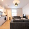 Отель Luxurious Apartment -nec BHX Solihull, фото 12