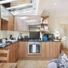 Отель Cosy 2bed Skylight Apt W/patio in Clapham Junction, фото 12