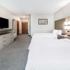 Отель La Quinta Inn & Suites by Wyndham Jackson/Cape Girardeau, фото 6