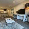 Отель The Gallery Luxe 1 BR Executive Apartment in the heart of Braddon Wine Secure Parking WiFi, фото 10