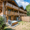 Отель Moulin II - Design Chalet With Private Hot-tub and Garden в Ле-Же