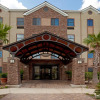Отель Staybridge Suites Northwest near Six Flags Fiesta, фото 1