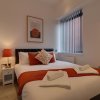 Отель Stunning 1-bed Apartment in the Heart of Slough, фото 2