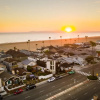 Отель Sand Castle by Avantstay Beach House on Balboa Peninsula w/ Patio & Hot Tub, фото 28