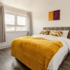 Отель Beautiful 2-bed Apartment in Barking, фото 6