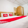 Отель OYO 525 MRT Phetkasem 48 Place, фото 2
