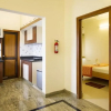 Отель Eyrie Suites, фото 6