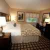 Отель Baymont Inn & Suites Erie, фото 7