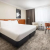 Отель Sixt Mietwagen Düsseldorf Nord/Hilton Hotel, фото 3