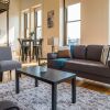 Отель High-Rise Downtown Apts by Frontdesk, фото 4