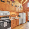 Отель Waterfront-log Cabin On The Broad River In Lake Lure 2 Bedroom Cabin by Sunscape Property Management, фото 9