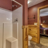 Отель Papa Bears Hideaway - FKA Cold Creek Camp By Heritage Cabin Rentals, фото 5