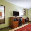 Отель Holiday Inn Express Hotel & Suites Black River Falls, фото 19