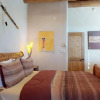 Отель Art Haven - Stylish Southwestern Comfort, Walk to The Plaza, фото 22