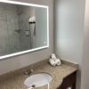 Отель Elker Inn & Suites, фото 10