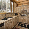 Отель Greenhill Court Vacation Home, фото 28