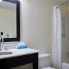 Отель McLure Inn and Suites, фото 8