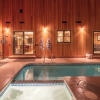 Отель Sunriver by Avantstay Cozy Mountain Home w/ Indoor Pool and Hot Tub, фото 21