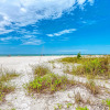 Отель Anna Maria Island Beach Happy-Direct Beach Front-1BR-1BR, фото 8